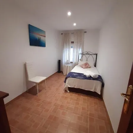 Acogedor Chalet Con Chimenea Papeles Hotel *