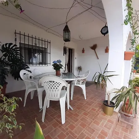 Acogedor Chalet Con Chimenea Papeles